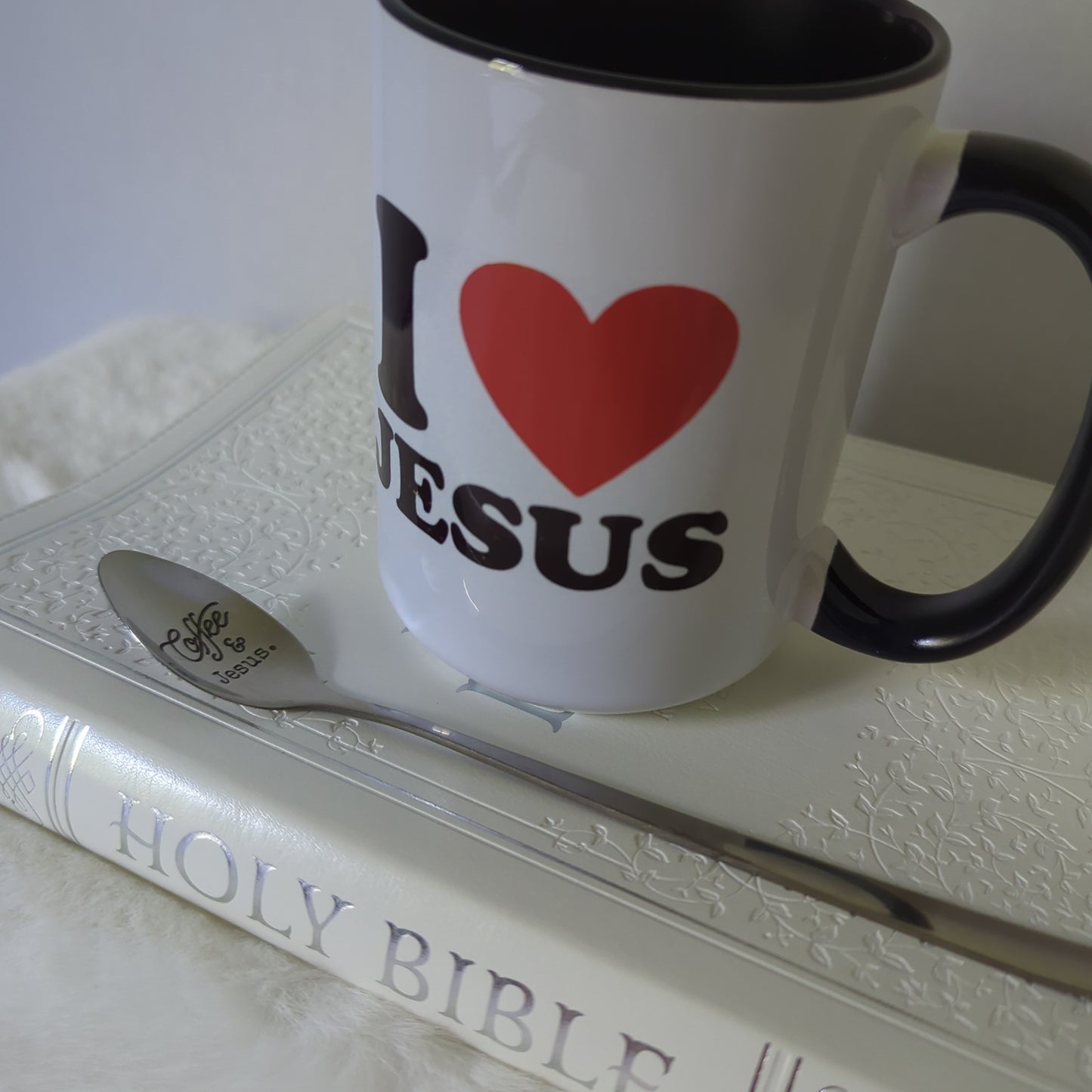 2:6 I ❤️ Jesus Mug