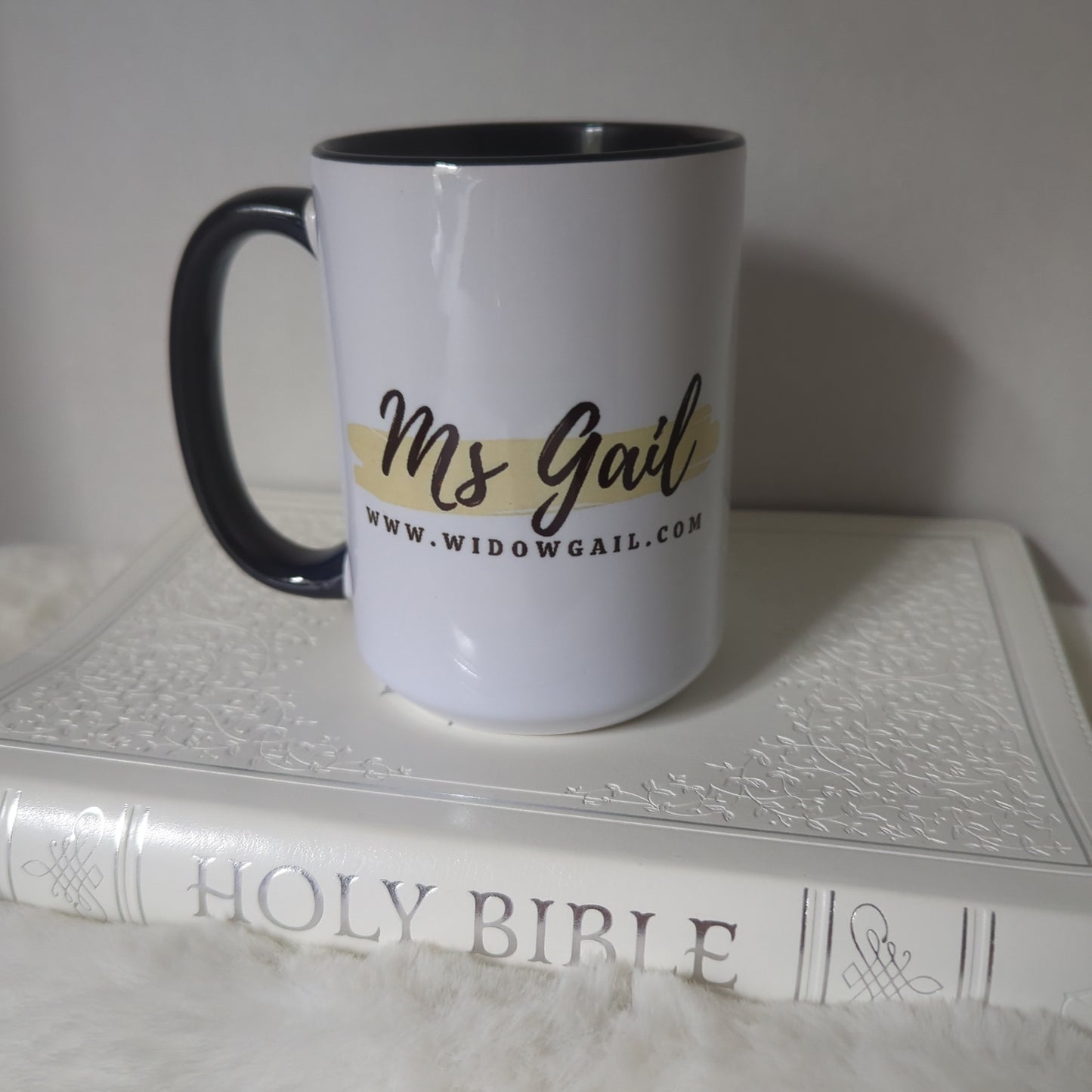 2:6 I ❤️ Jesus Mug